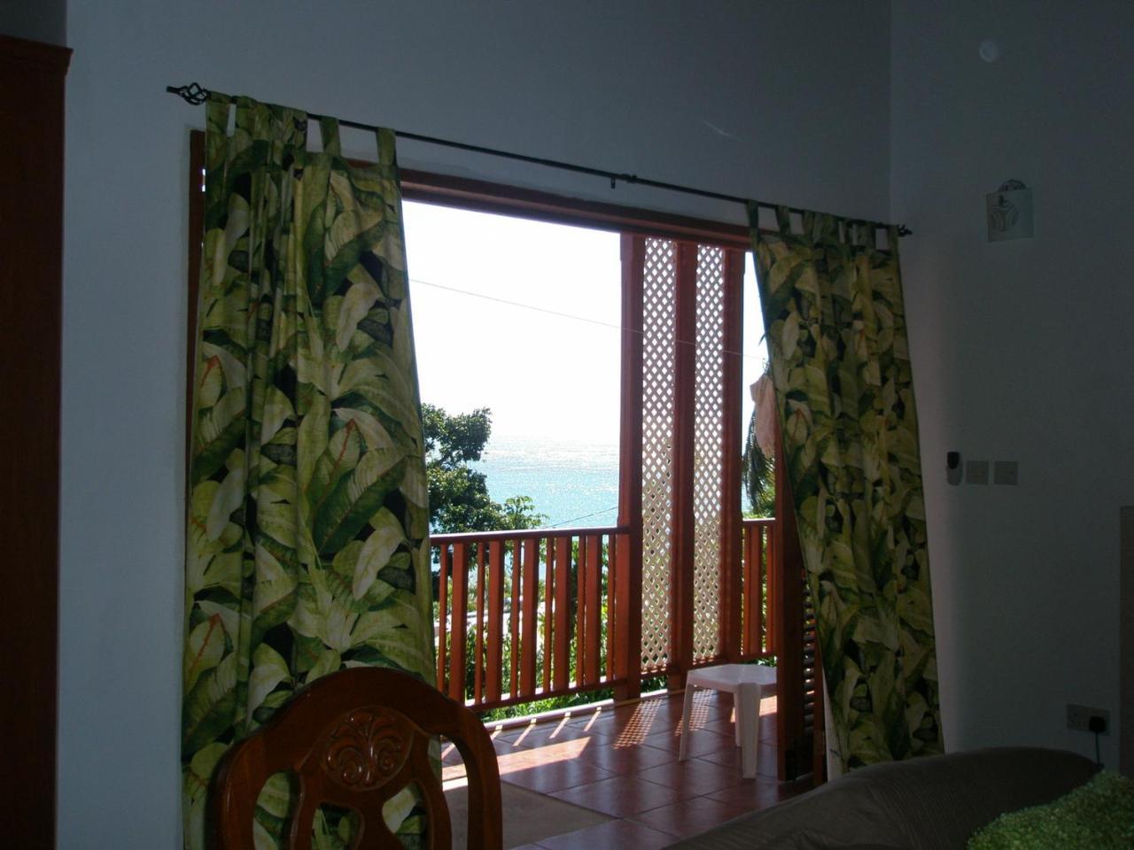 Palm View Apartment Laborie Exterior photo